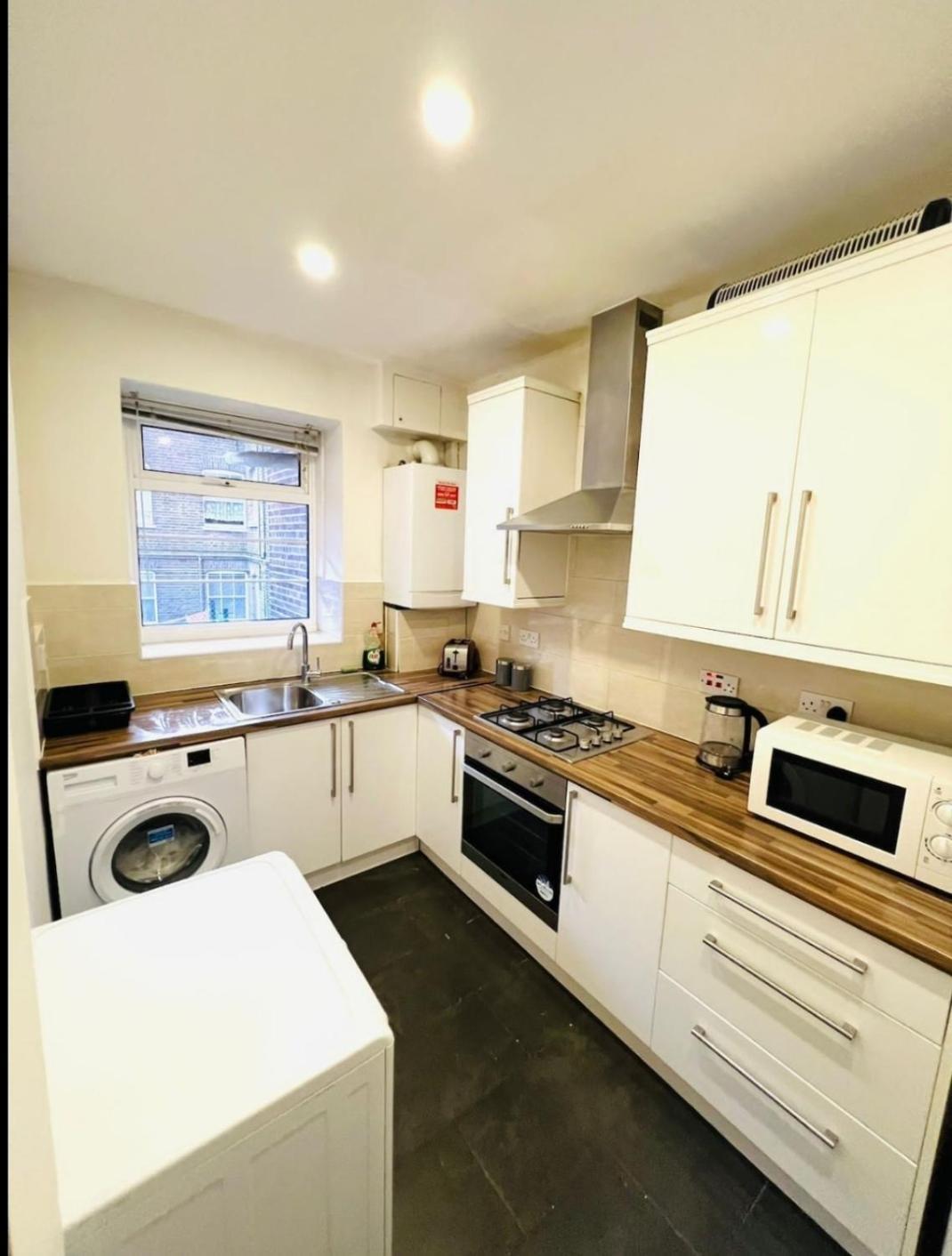 Апартаменты Tower Bridge Family Flats